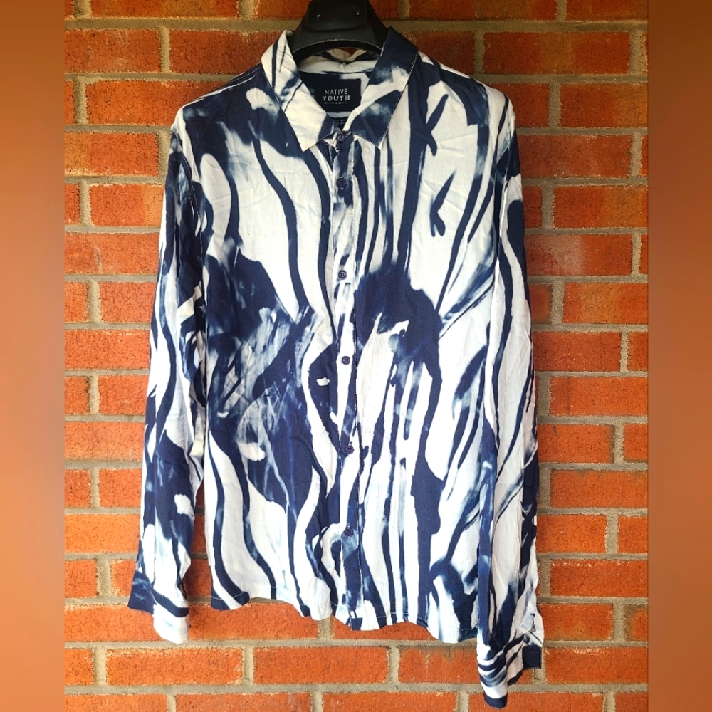 Native Youth Wavelet shirt